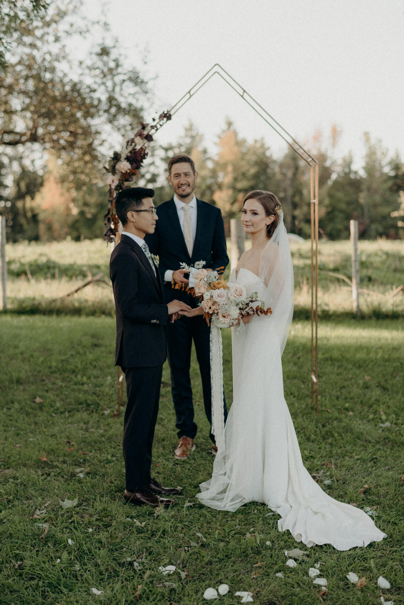 Outdoor wedding ceremony at Good Family Farms