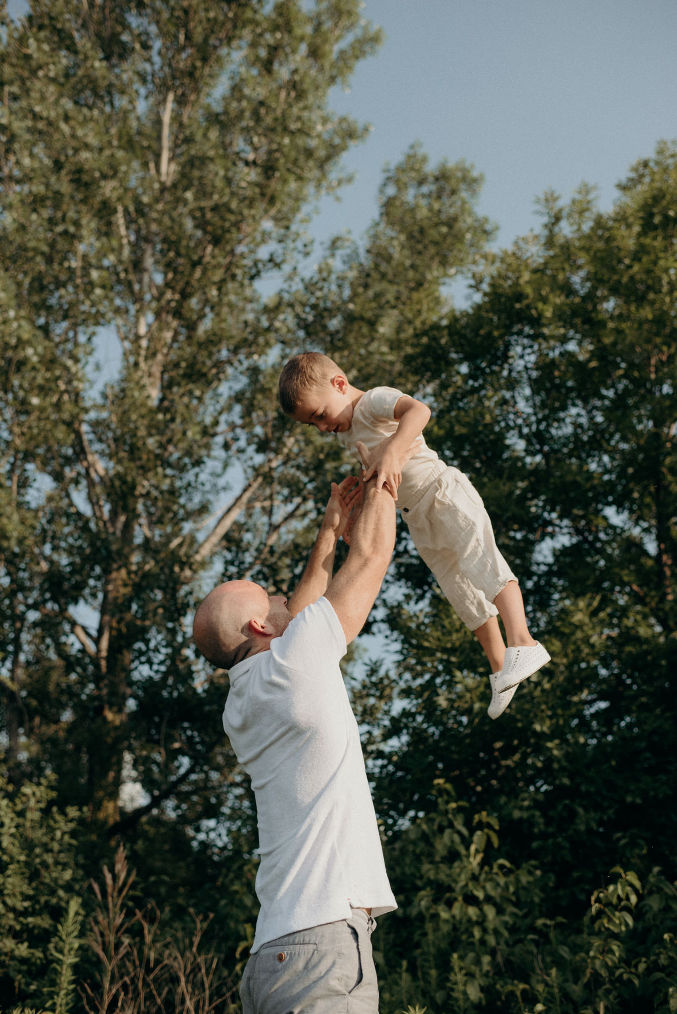 Humber Bay family portraits at sunrise on the beach