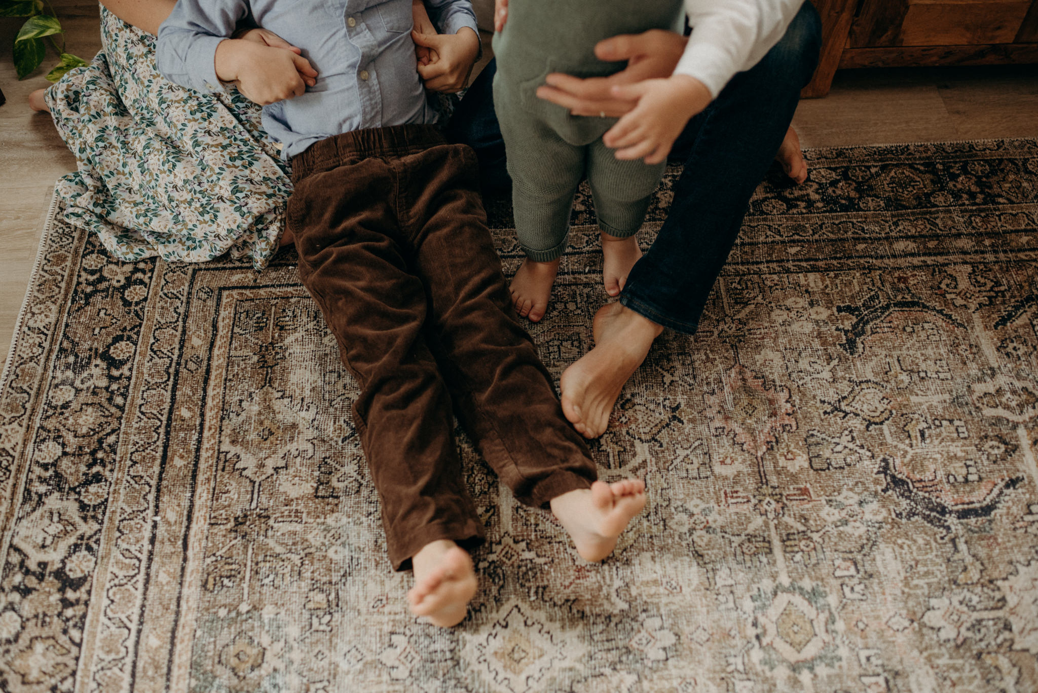 Aylmer family shoot at home