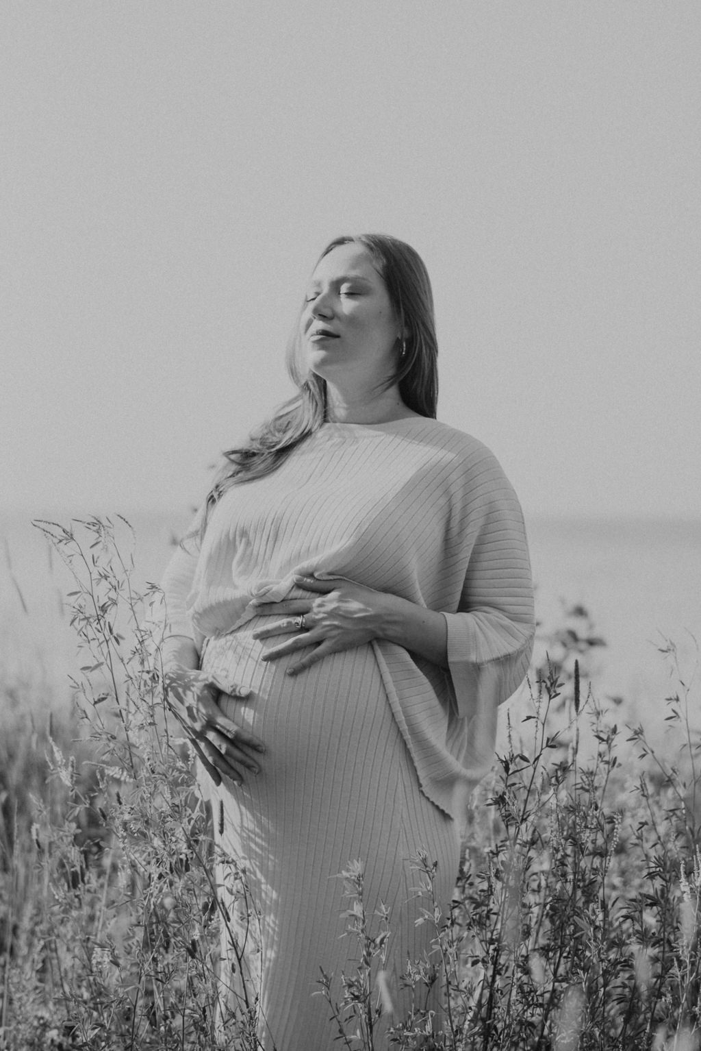 Ontario maternity shoot