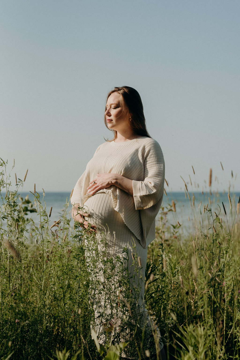 Ontario maternity shoot