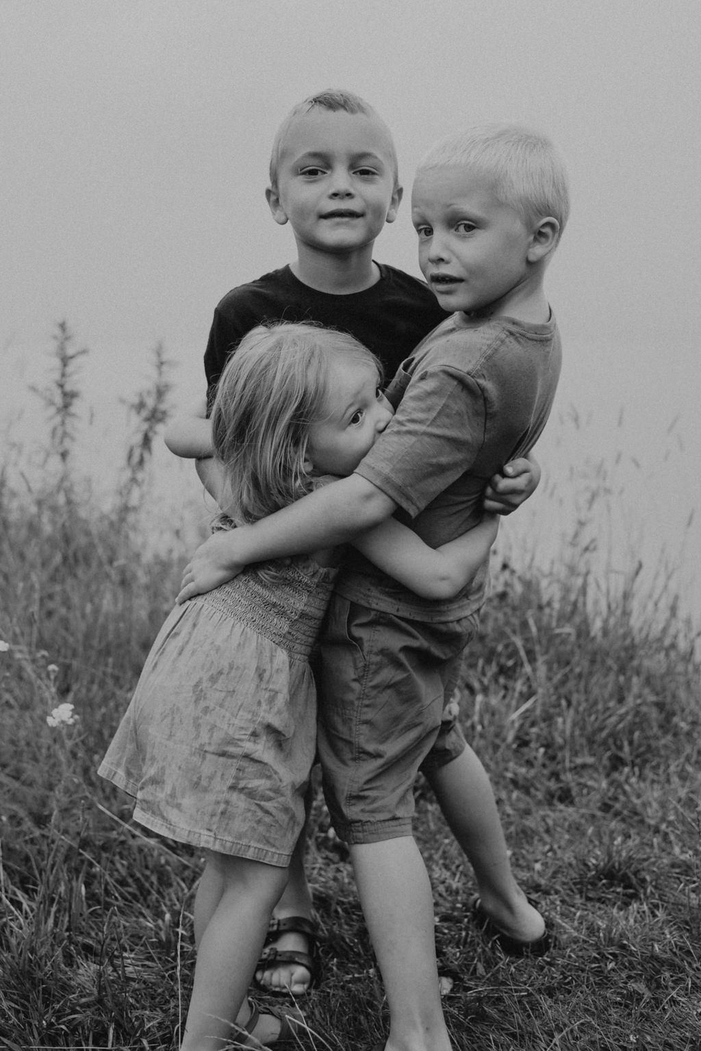 Rainy Ontario family shoot