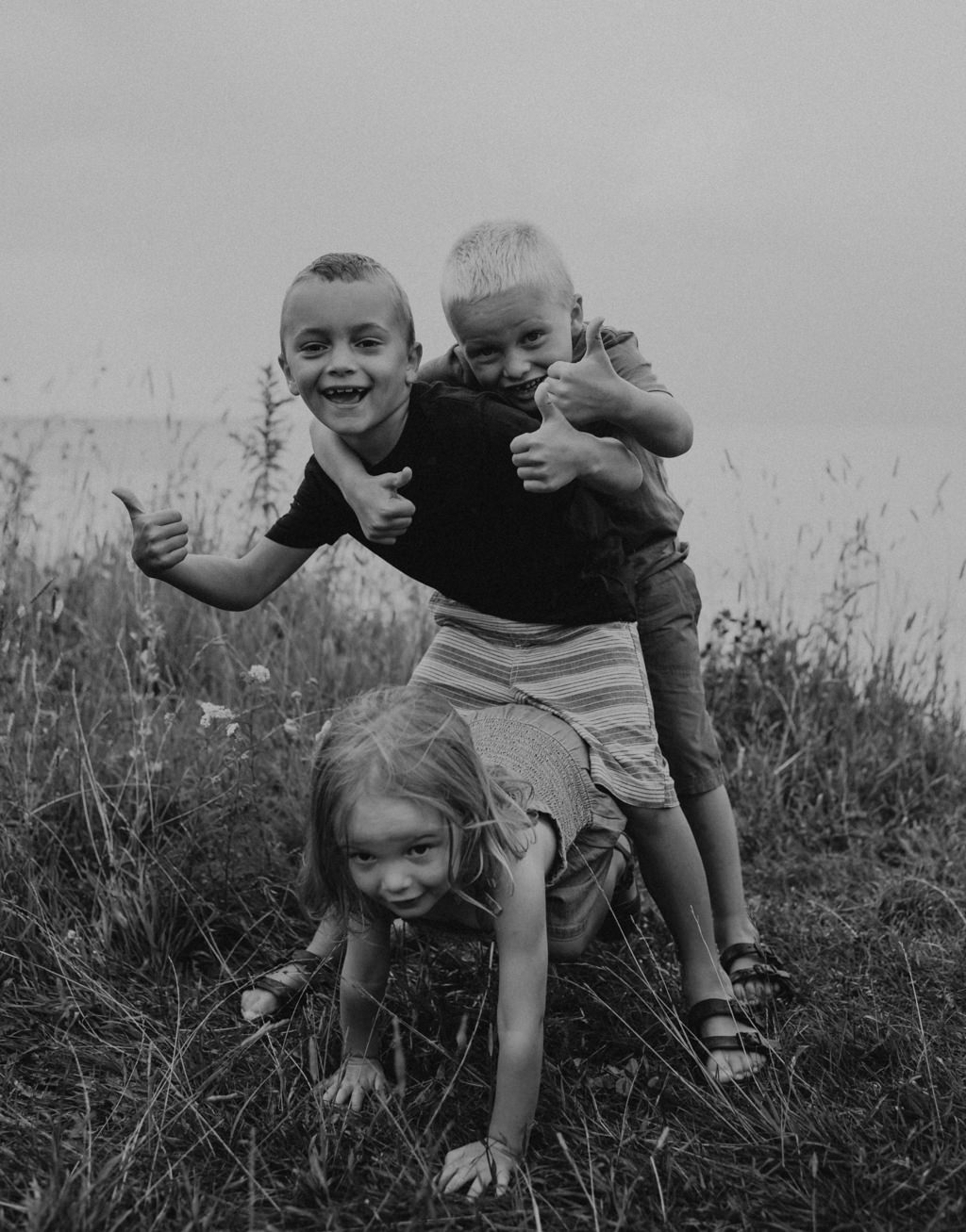 Rainy Ontario family shoot