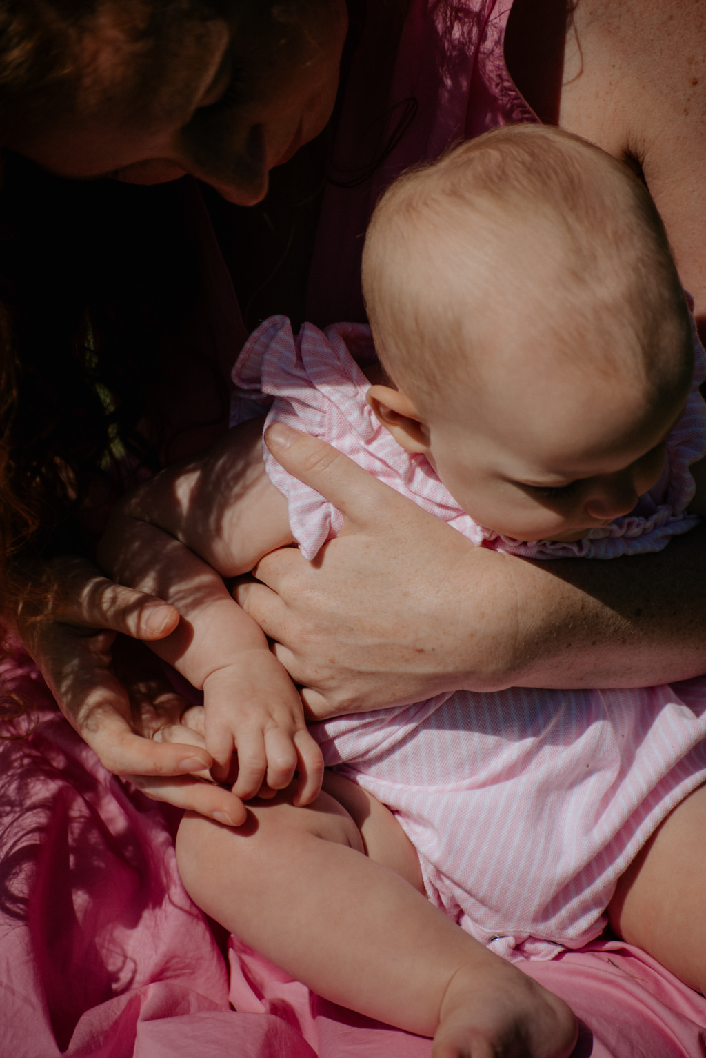 At-Home Family Shoot in Port Perry, Ontario