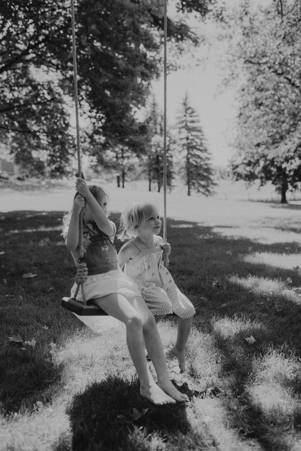 At-Home Family Shoot in Port Perry, Ontario
