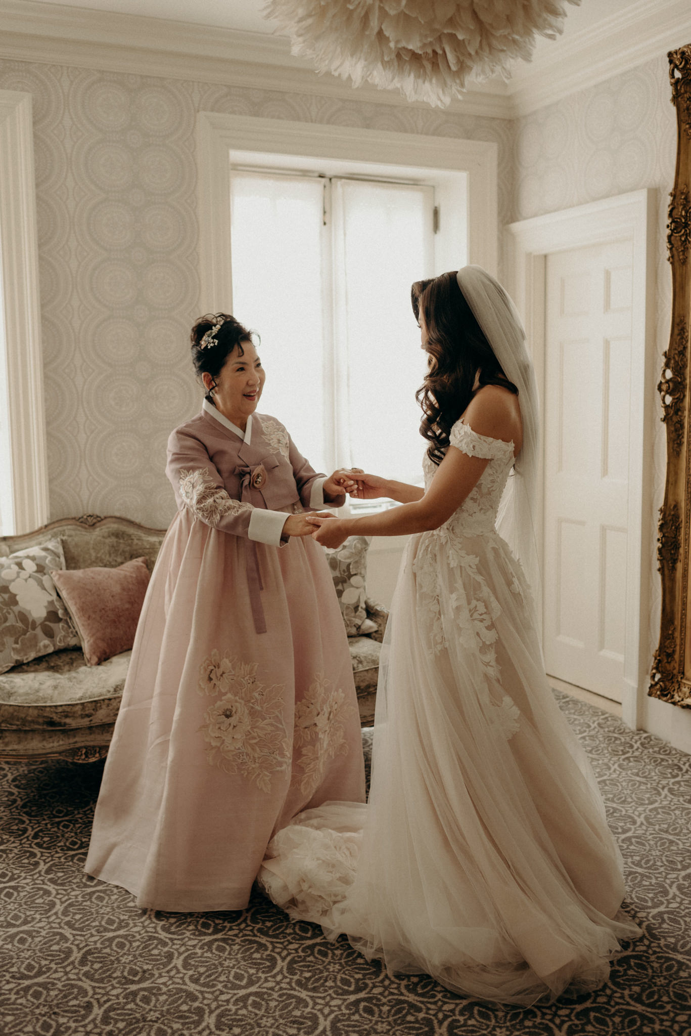 Asian Graydon Hall Manor Wedding in Toronto