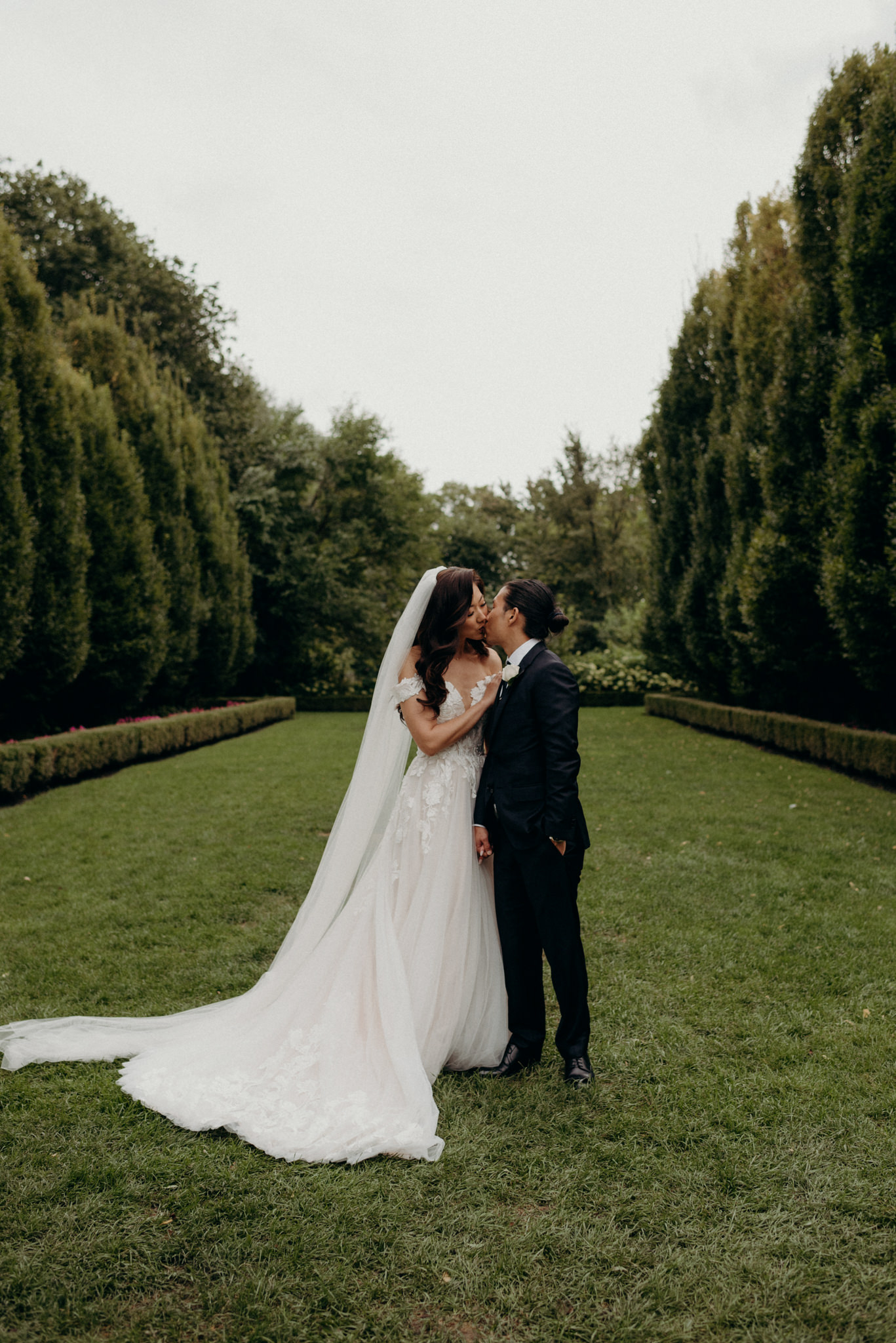 Asian Graydon Hall Manor Wedding in Toronto
